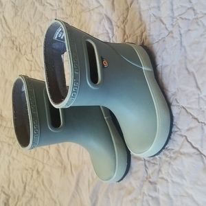 Bogs Skipper Rain Boot - size 6